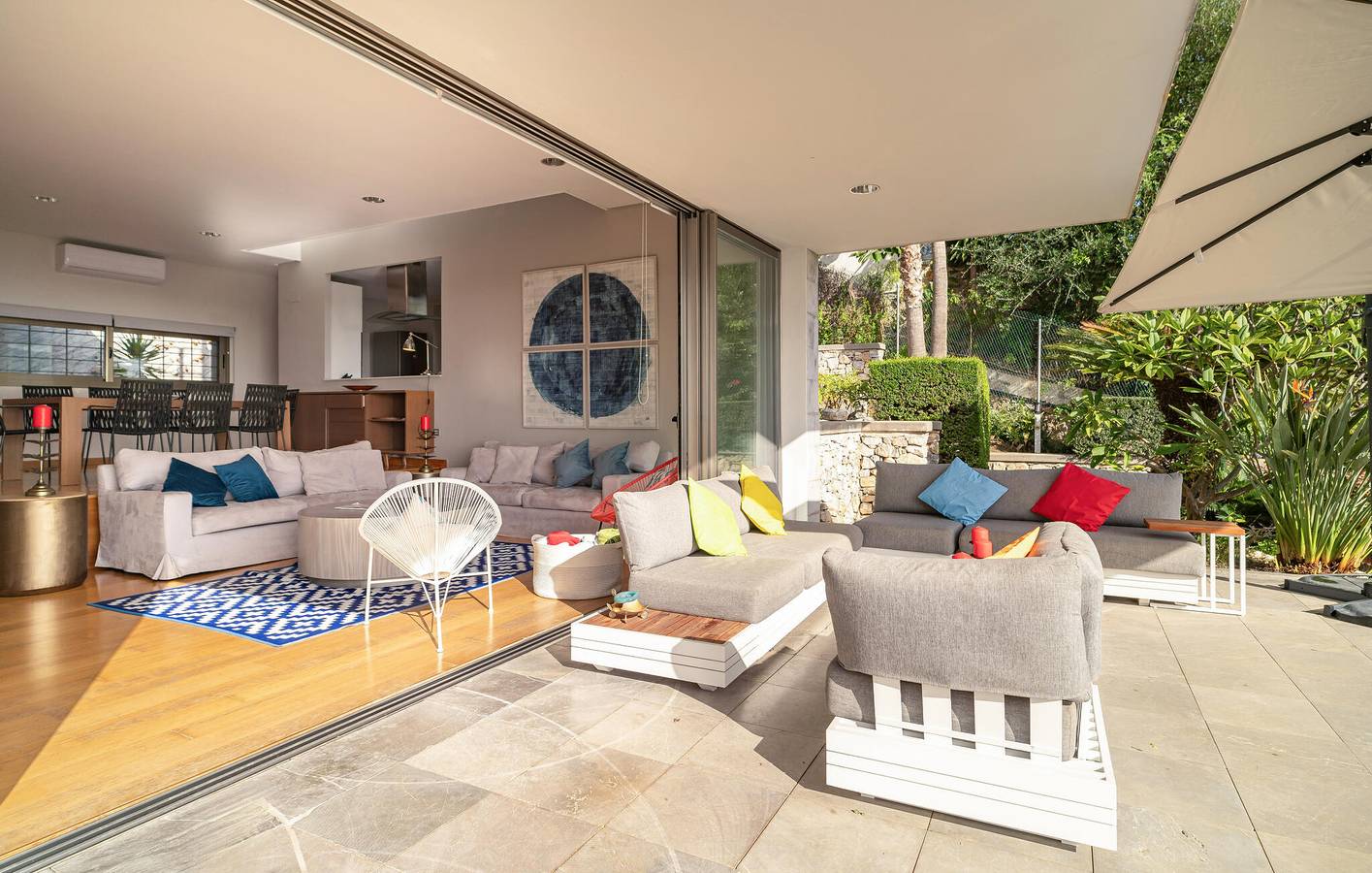 Luxus-Wohnung mit Pool, Terrasse & AC - Nähe Playa Cantarriján (Nudista) in La Herradura, Almuñecar