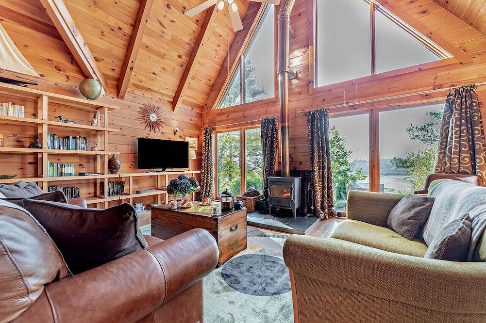 Gilnockie - Three Bedroom House, Sleeps 6 in Kippford, Dumfries and Galloway
