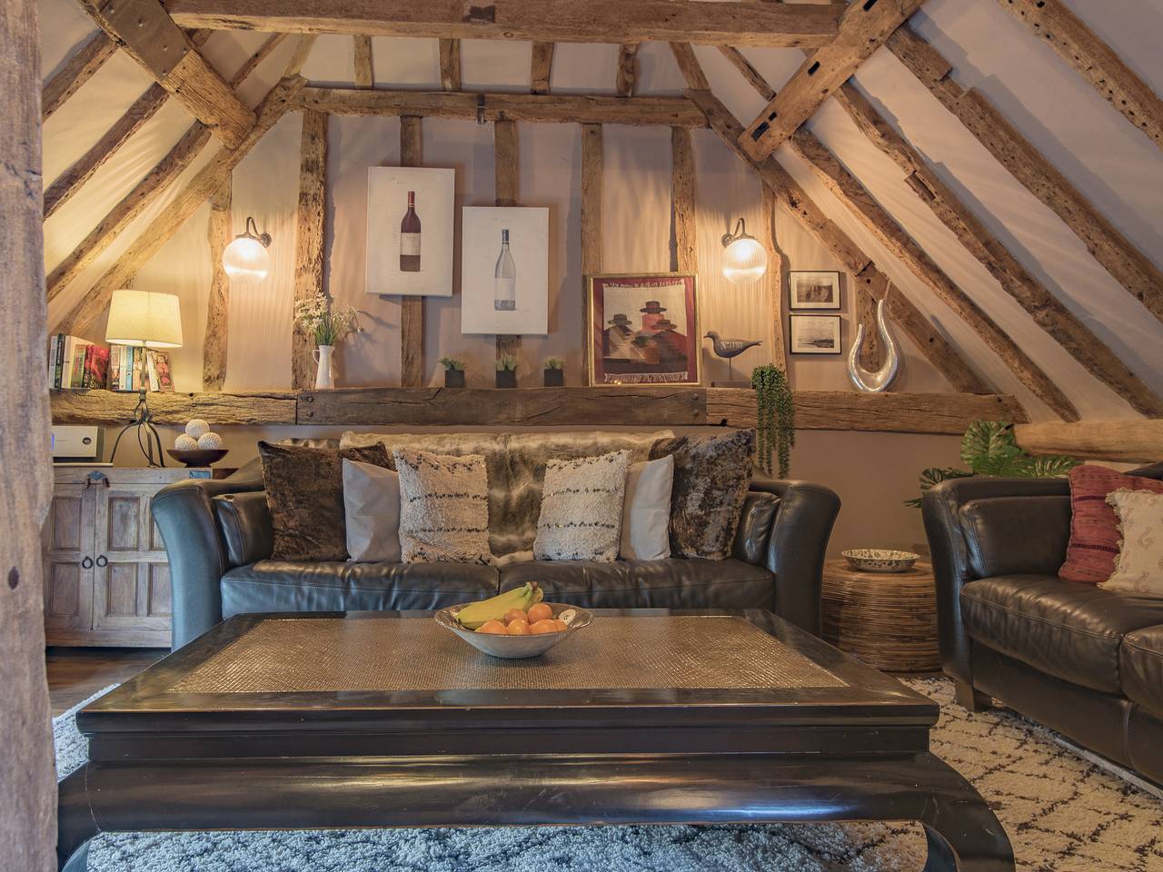 Woolhouse Barn in Hunton, Kent