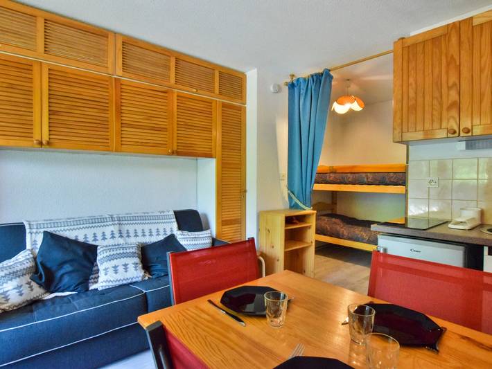 Gîte pour 4 personnes, avec terrasse à Bernex - 4