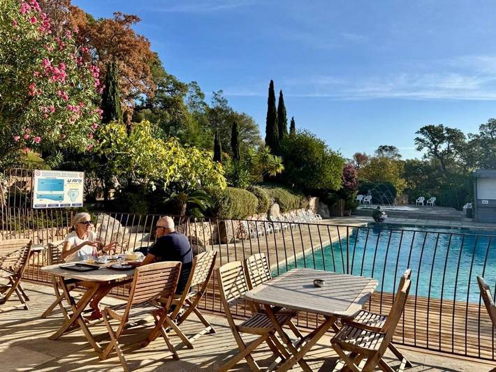 Camping pour 6 personnes, avec piscine ainsi que bassin pour enfant et jardin, adapté aux familles à Porto-Vecchio - 2