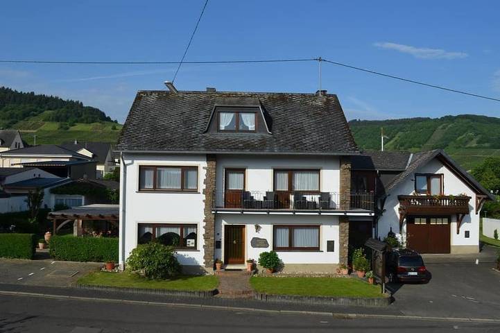 Appartement 3 chambres Rivaner *** - Ferienweingut Jostock-Hermes in Leiwen, Moseleifel