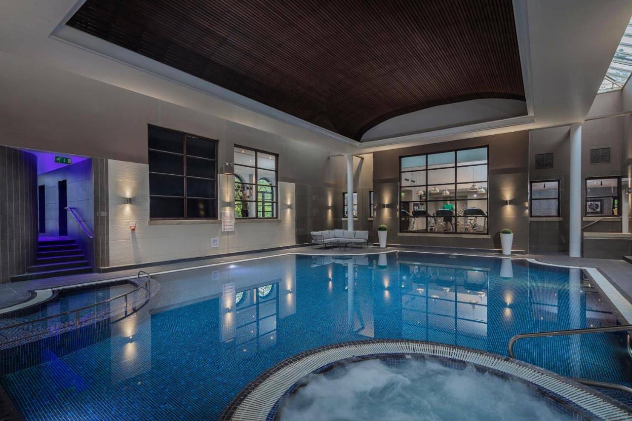 Oulton Hall in Leeds, Yorkshire del Oeste
