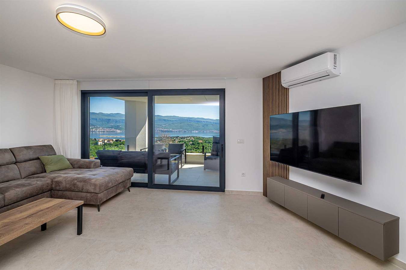 Ganze Wohnung, Apartment Seaside Iii mit wunderschönem Meerblick in Polje, Krk