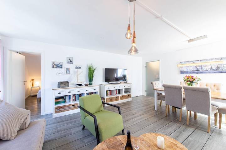 Ferienwohnung für 6 Personen, mit Balkon in der Lübecker Bucht