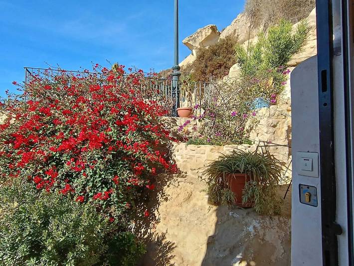 Casa cómoda con vista al mar en Alicante + Jardín in Alacant, Alicante
