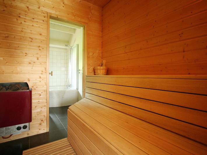 Location de vacances pour 4 personnes, avec sauna ainsi que terrasse et jardin, adapté aux familles dans Région de Liège - 3