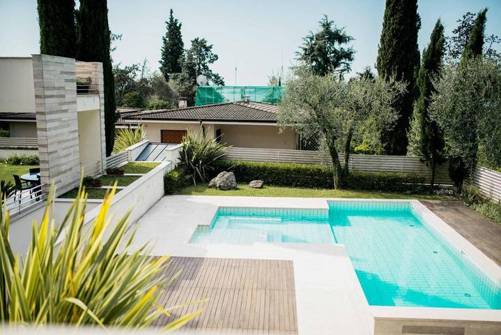 Ferienhaus für 4 Personen, mit Terrasse und Pool, mit Haustier in Gardone Riviera - 2