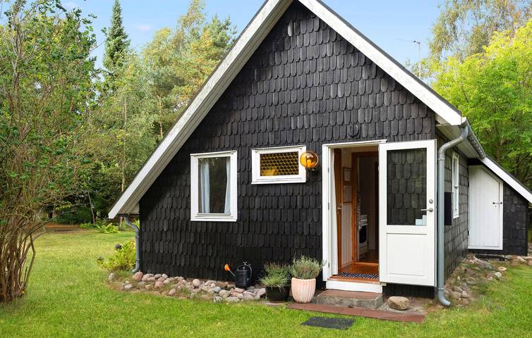 Ferienhaus für 6 Personen mit Terrasse in Overby Lyng, Sjællands Odde
