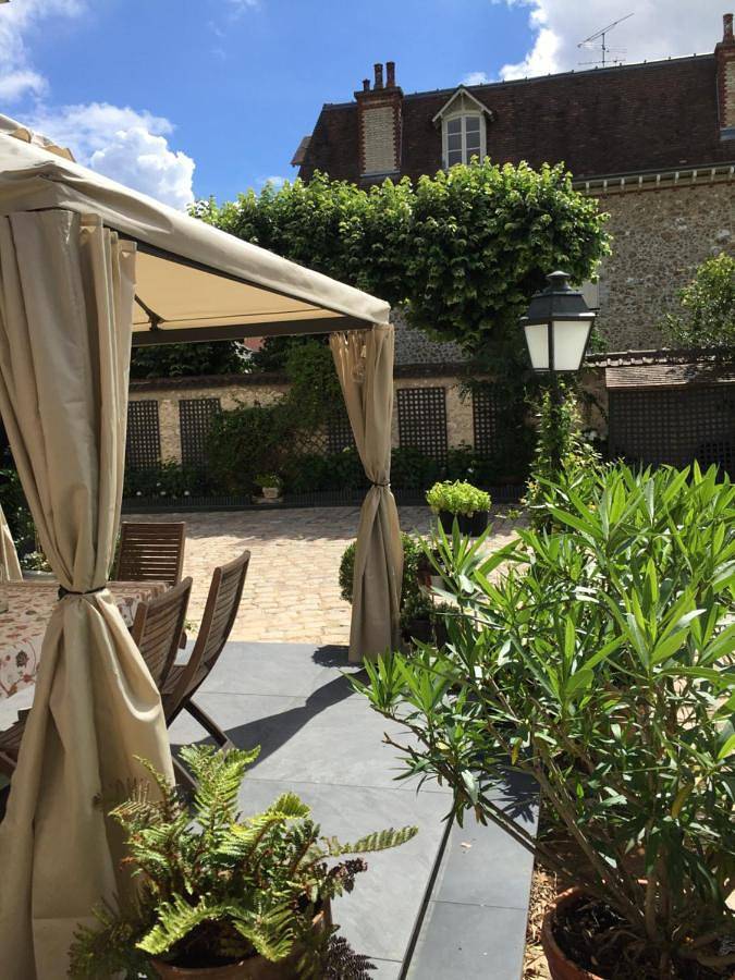 Chambre d’hôte pour 2 personnes, avec terrasse et jardin à Chartres - 4