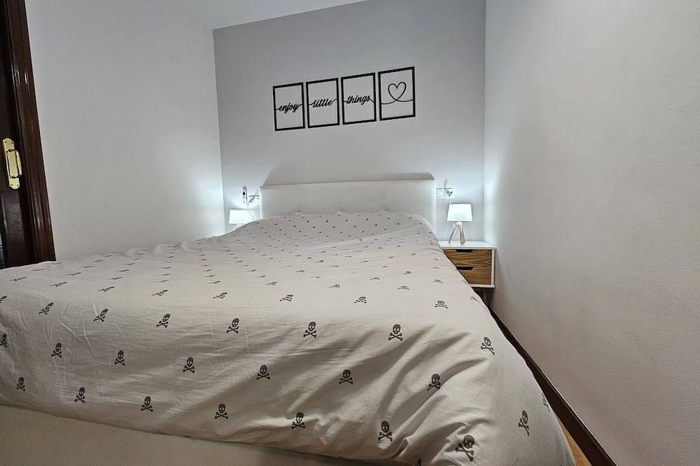 Entire apartment, 21A03 Atico moderno Cabañaquinta in Cabanaquinta, Aller