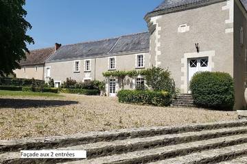 Gîte pour 12 personnes, avec jardin et terrasse à Les Ormes