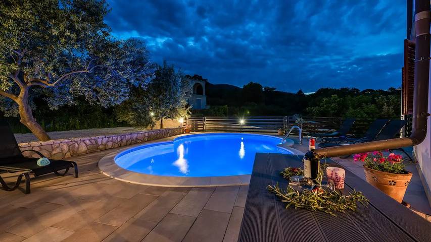 Ferienwohnung für 4 Personen, mit Pool und Sauna sowie Whirlpool, mit Haustier - 1