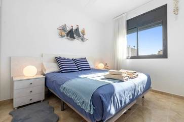 Gîte pour 4 personnes, avec terrasse et vue, animaux acceptés à El Perelló
