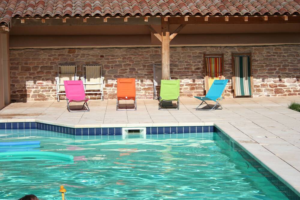 Location De Vacances pour 8 Personnes dans La Truchère, Région de Mâcon