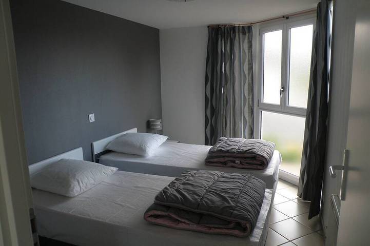 Gîte pour 4 personnes, avec terrasse et jardin à Aydat - 3