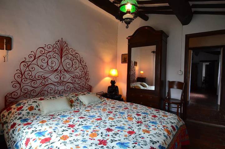 Villa in Città della Pieve. A peaceful oasis among woods and olive groves in Città della Pieve, Perugia Province