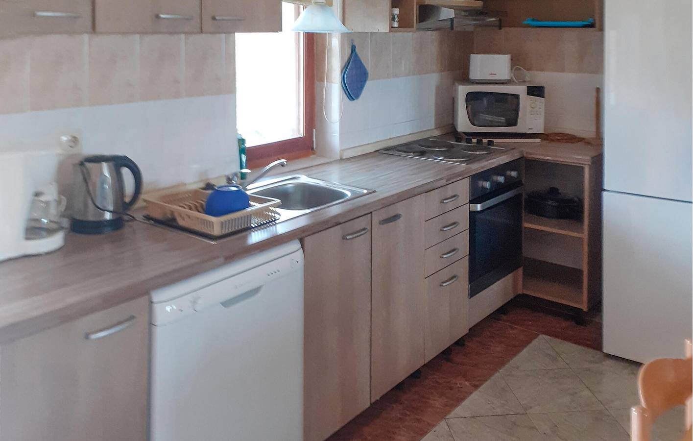 Ganze Ferienwohnung, Ferienwohnung für 4 Personen mit Terrasse in Sali, Dugi Otok