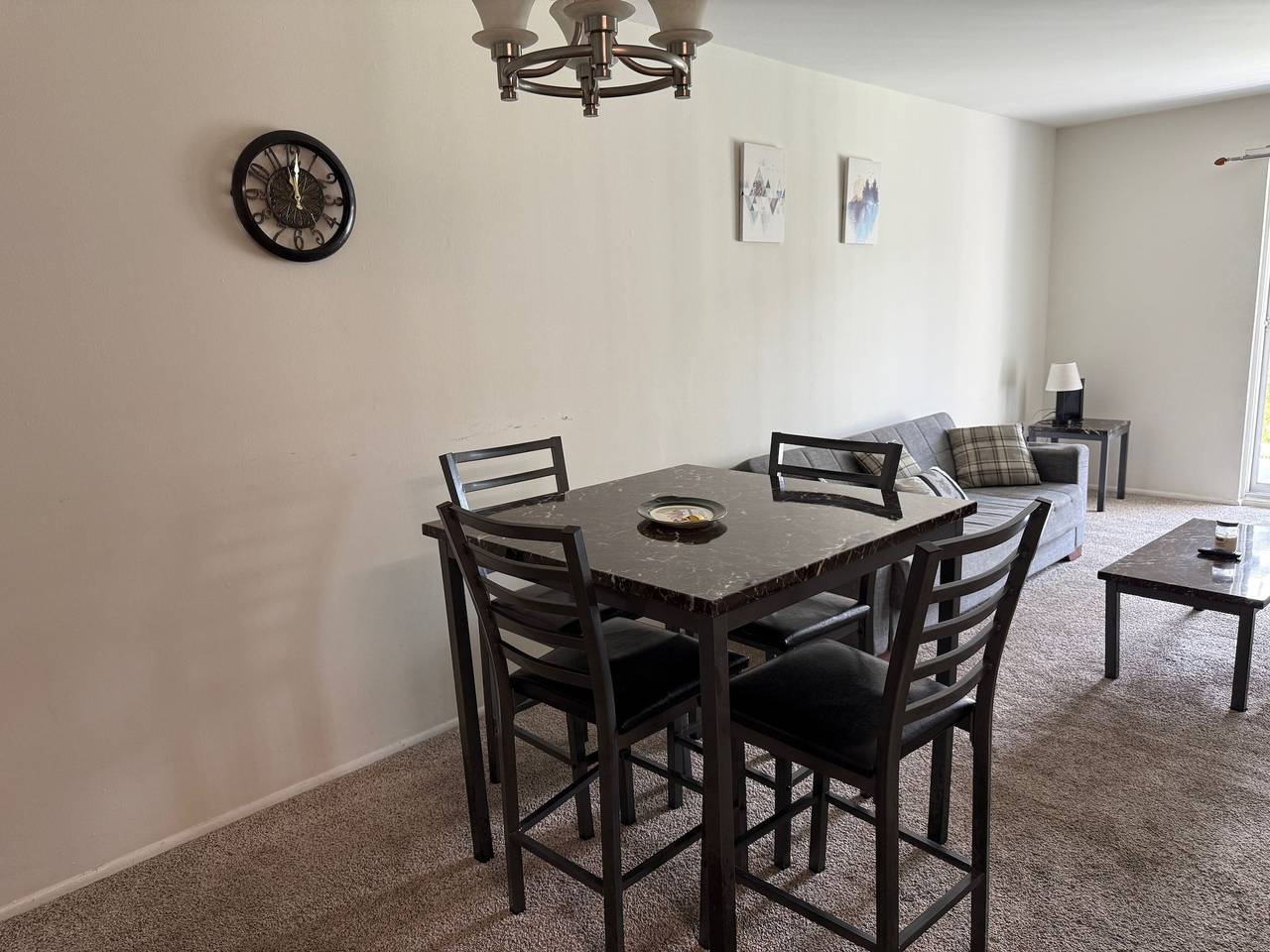 Apartamento entero, Amazing, clean, large, parking, long term avail in Elkins Park, Municipio de Cheltenham (condado de Montgomery, Pensilvania)