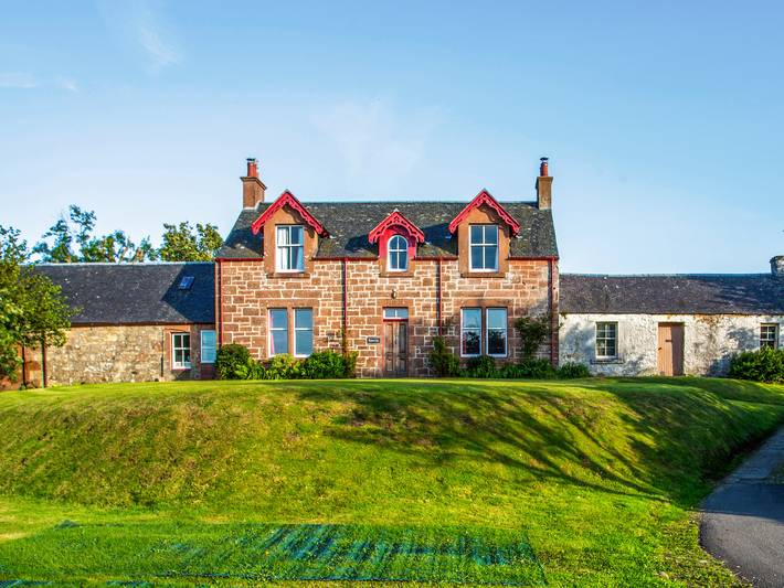 Cottage for 8 people, with garden on Isle of Arran