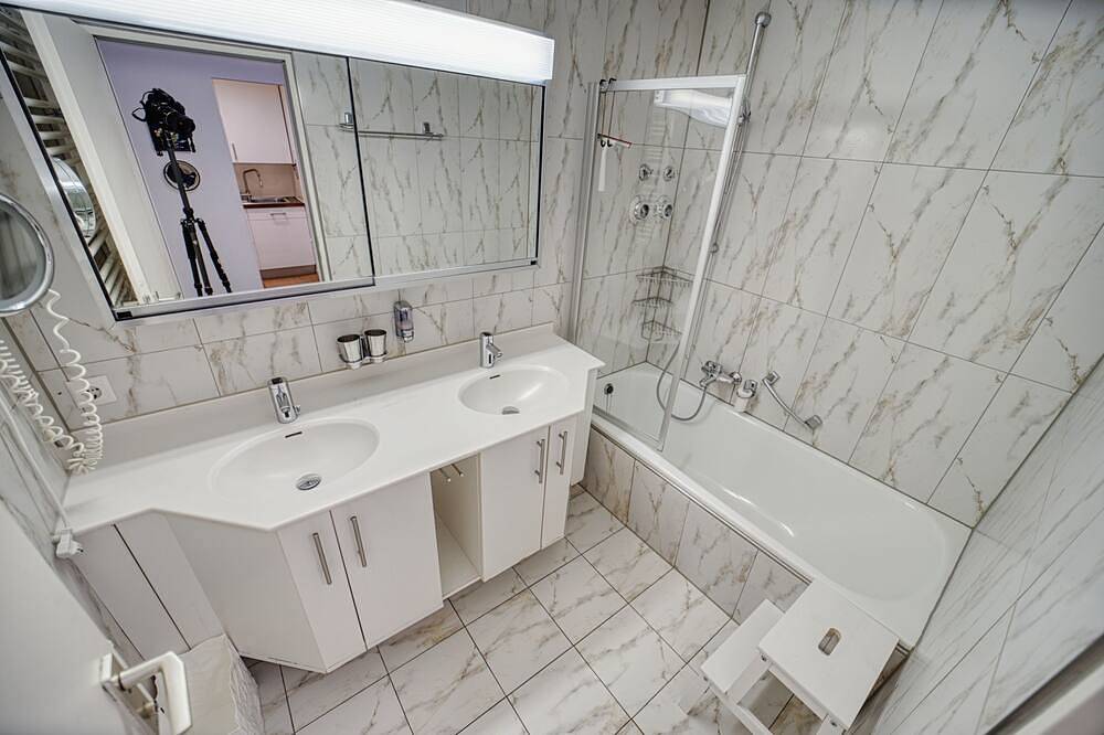 Ganze Wohnung, Standard | 55 qm 1,5 Raum (mit Hochschwarzwaldkarte) - Ferienwohnungen am in Feldberg, Südschwarzwald