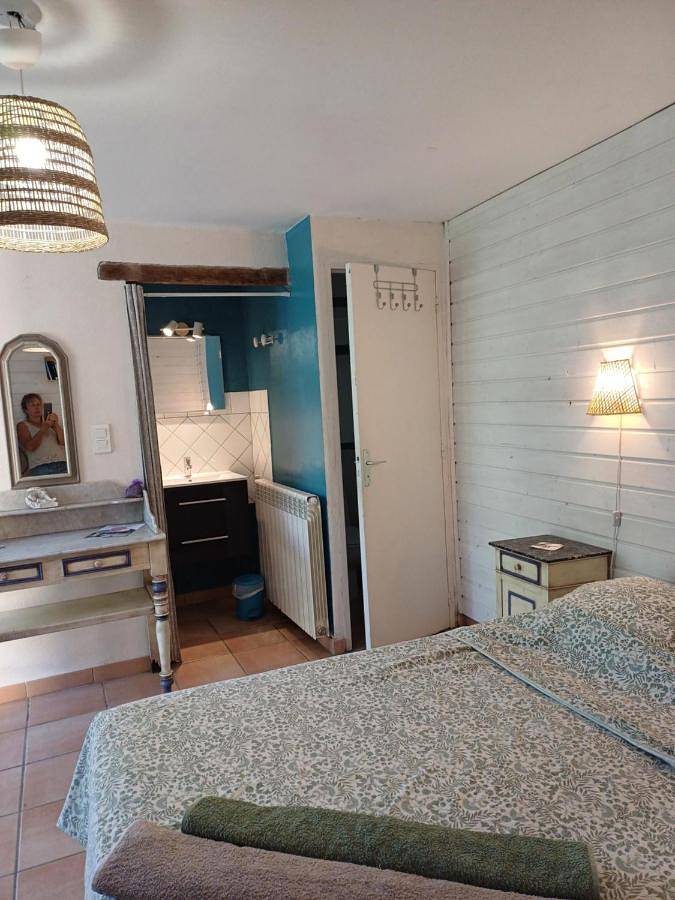 Chambre d’hôte pour 3 personnes, avec jardin ainsi que terrasse et vue, animaux acceptés dans les Alpes-de-Haute-Provence - 3