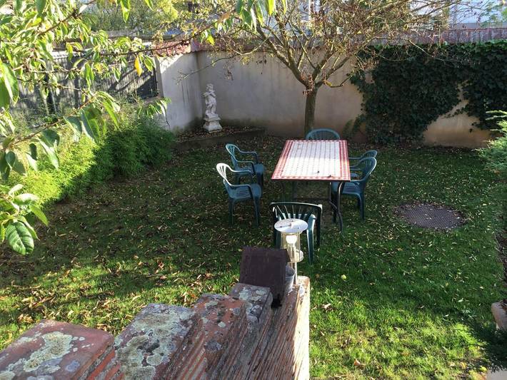 Gîte pour 6 personnes, avec jardin dans Ostheim - 2