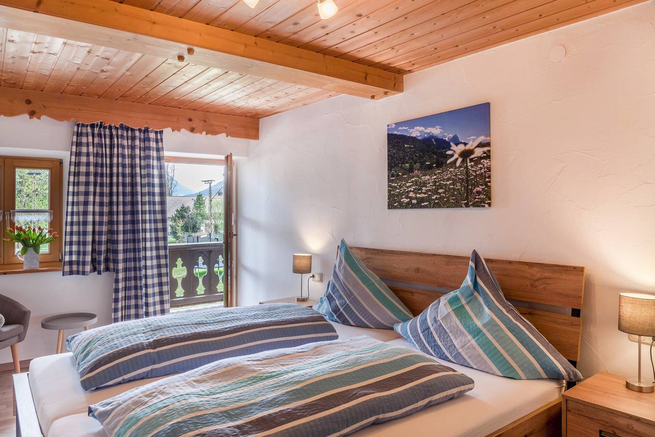 Appartement 'Haus Niklos - Wank' met uitzicht op de bergen, tuin & Wi-Fi, foto 7
