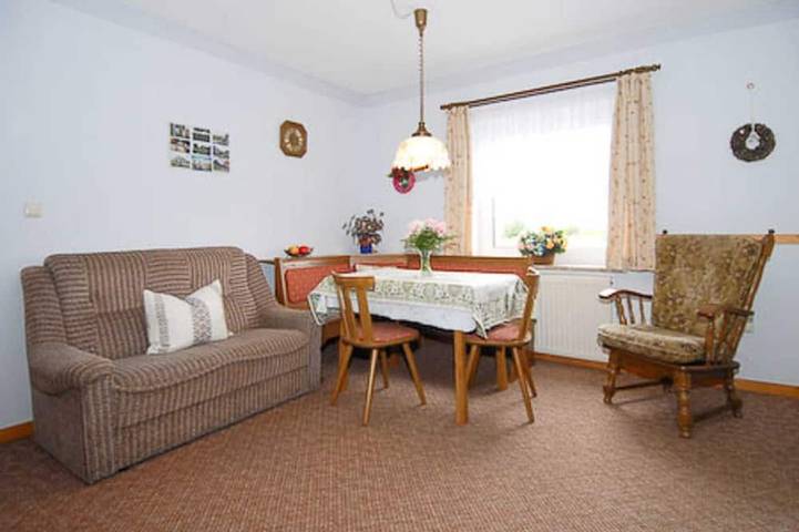 Ferienwohnung für 5 Personen, mit Garten - 1