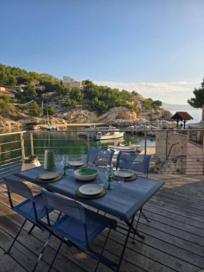 Gîte pour 6 personnes, avec terrasse et vue, animaux acceptés dans Niolon - 2