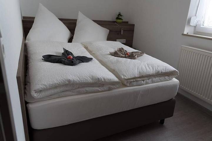 Ferienwohnung für 6 Personen, mit Terrasse und Garten - 1