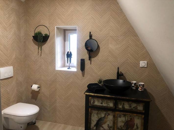 Location de vacances pour 2 personnes, avec terrasse ainsi que vue et jardin à Huelgoat - 3