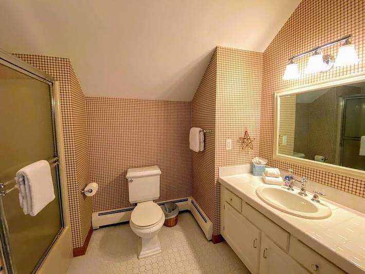 Vacation rental for 10 people, with yard and terrace in Mount Washington