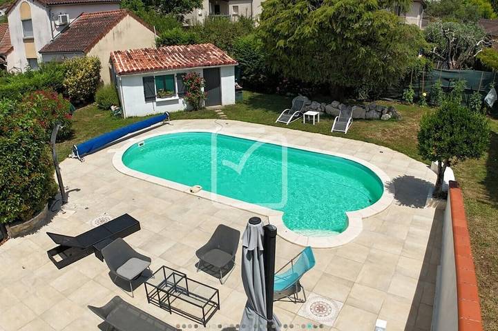 Villa for 8 people - 1
