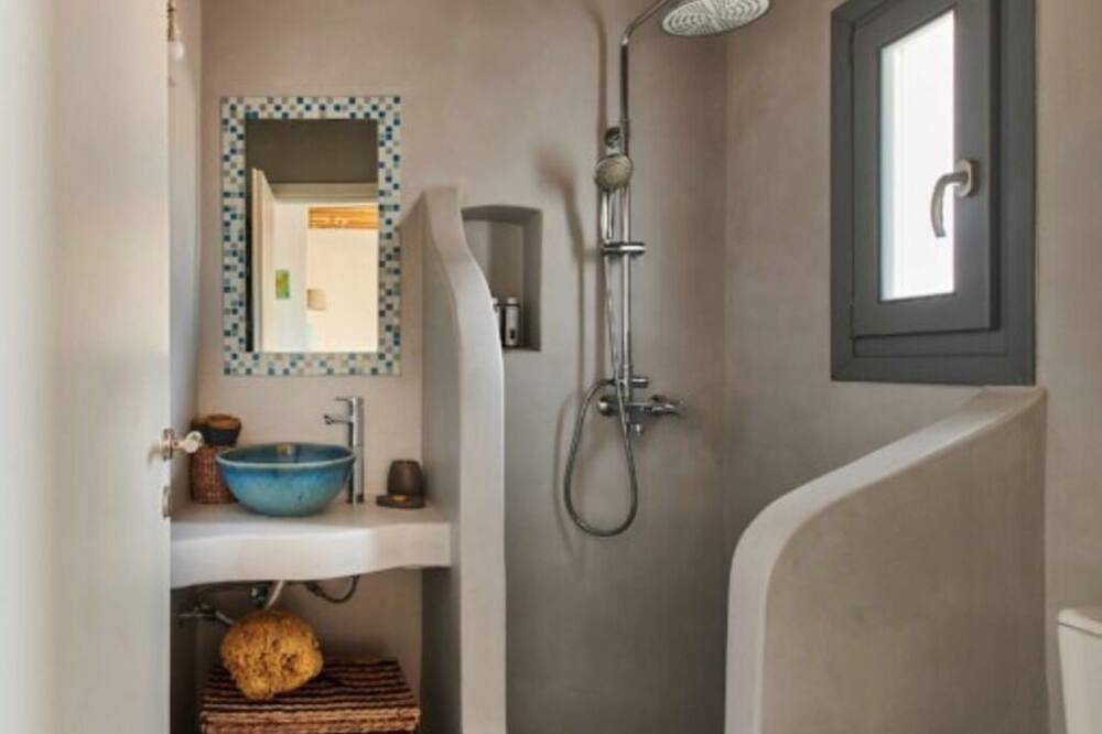 Sifnos Home - A Tranquil Island Getaway in Kykladerne