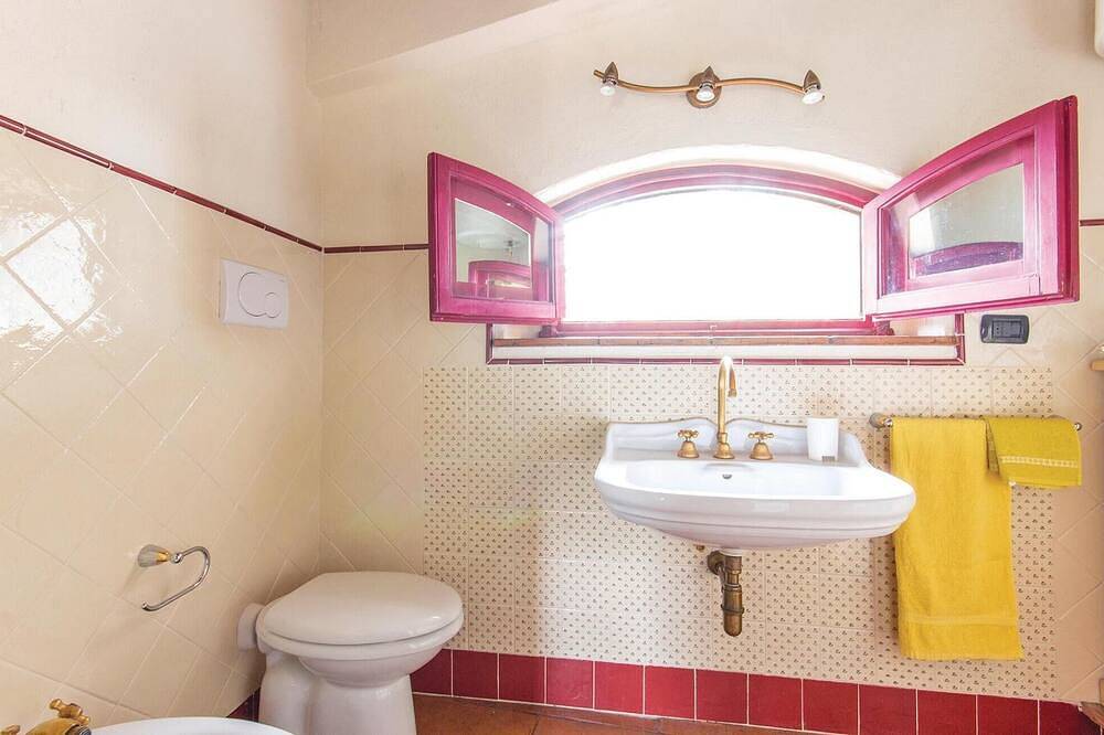 Atemberaubendes 1-Zimmer-Apartment in Vinci Fi in Vinci, Florenz Provinz