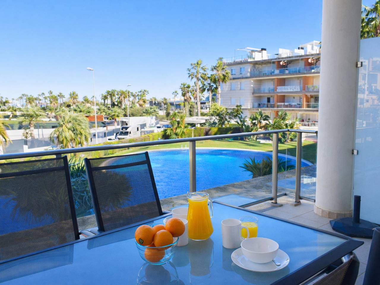 Ganze Wohnung, Helle Wohnung - 2 Pers. in Oliva, Costa Blanca