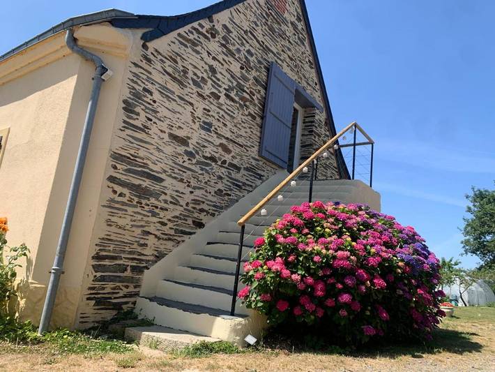Gîte pour 5 personnes, avec jardin et vue à Le Louroux-Béconnais