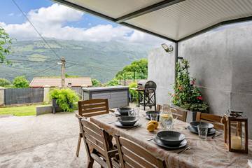 Casa Rural para 10 Personas en Ruesga, Cordillera Cantábrica, Foto 1