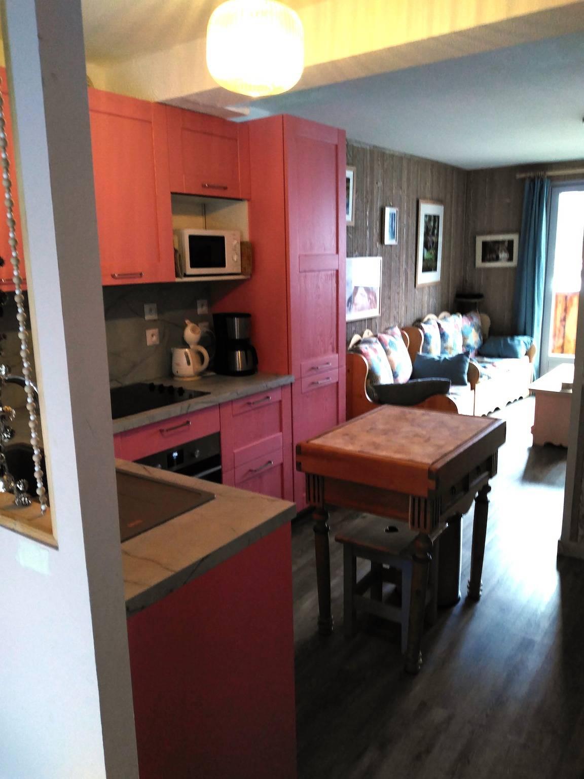 Appartement entier, Appartement Loudenvielle, 2 chambres, balcon, garage in Loudenvielle, Pyrénées