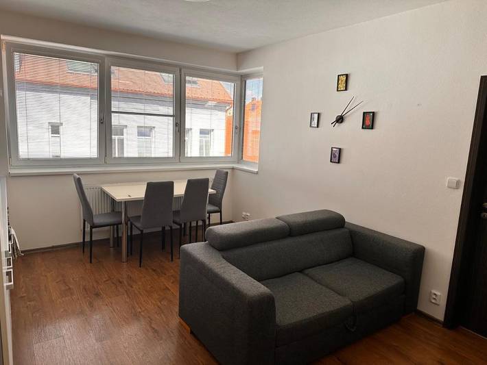 Apartament wakacyjny dla 2 osób, z widok i balkon w Czeskie Budziejowice