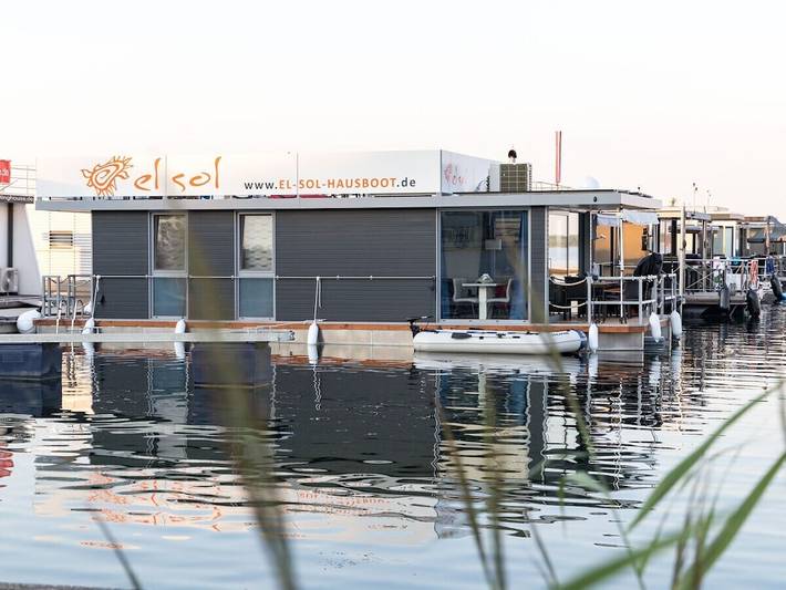 Hausboot mit 1 Schlafzimmer in Braunsbedra, Saale-Unstrut