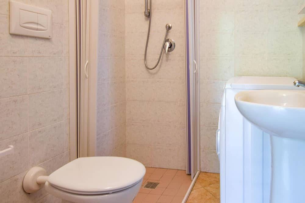 Geheel appartement, Geweldig appartement met 1 slaapkamer. in Locri, Ionische kust Calabrië