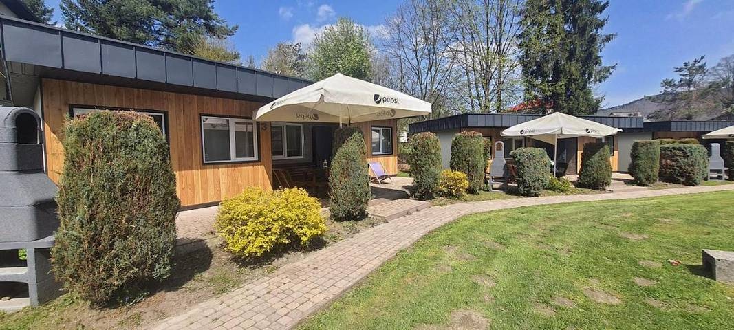 Domek letniskowy dla 3 osób, z ogród i basen dla dzieci oraz basen, Dla rodziny w Śląsk