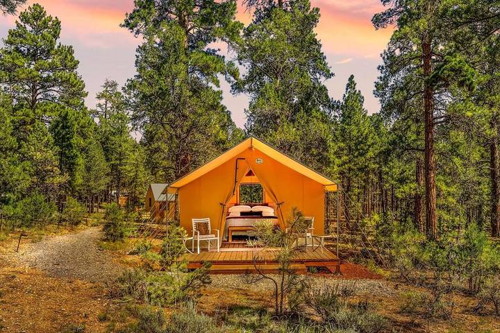 Camping para 2 personas, con vistas y terraza, Se admiten mascotas en Parque nacional del Gran Cañón