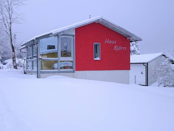 Ferienhaus für 4 Personen, mit Balkon und Terrasse sowie Garten in Masserberg