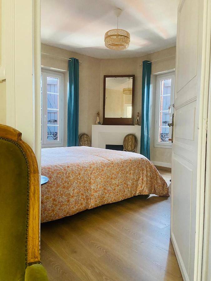 Maison d’hôte pour 2 personnes, avec terrasse et vue, animaux acceptés