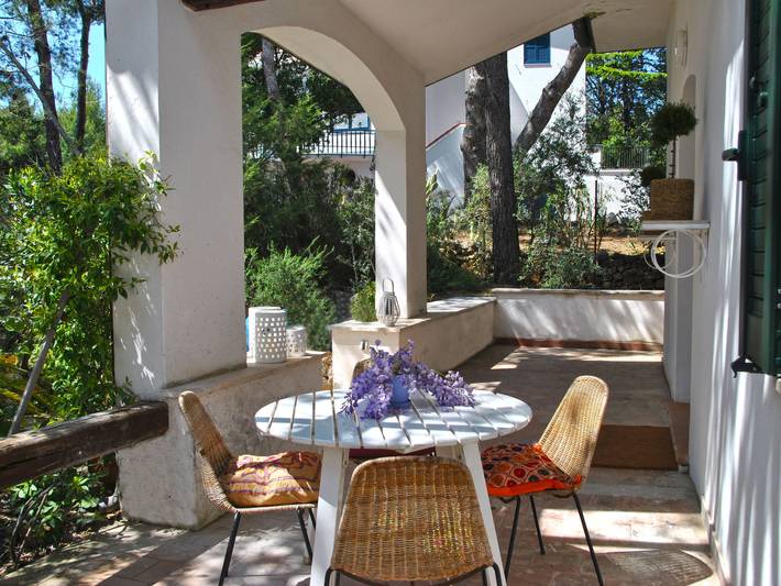 Ferienhaus für 6 Personen, mit Terrasse und Garten sowie Ausblick in Sperlonga