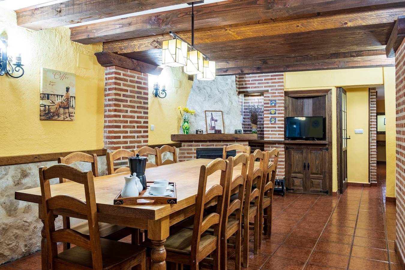 Finca 'Casa Rural Villa Calera' mit privater Terrasse, Wi-Fi und Klimaanlage in Rueda, Valladolid Provinz