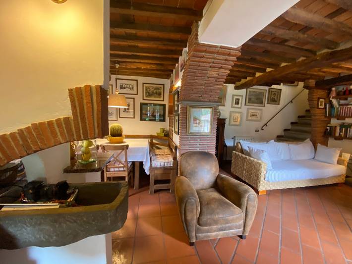 “La Corte Dei Limoni - countryside retreat” in Camaiore (Toscana), Riviera Toscana